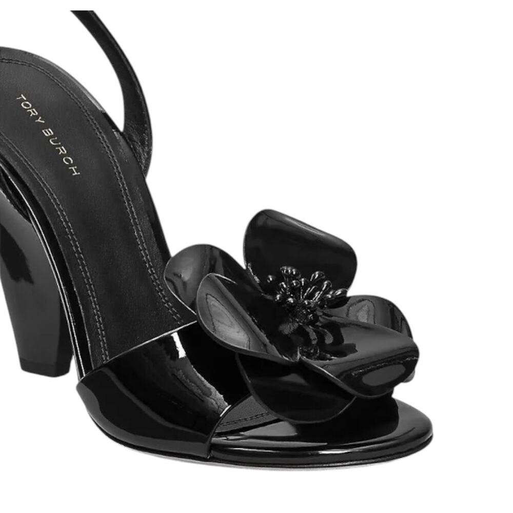Elegant Black Heeled Sandals - Picture 3 of 10